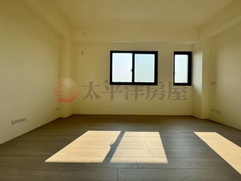 烏日溪南全新社區電梯別墅B房屋室內格局與周邊環境