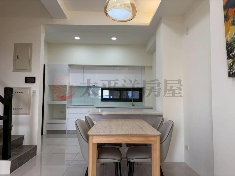 烏日溪南全新社區電梯別墅A房屋室內格局與周邊環境