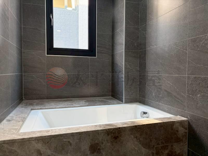 烏日溪南全新社區電梯別墅A房屋室內格局與周邊環境