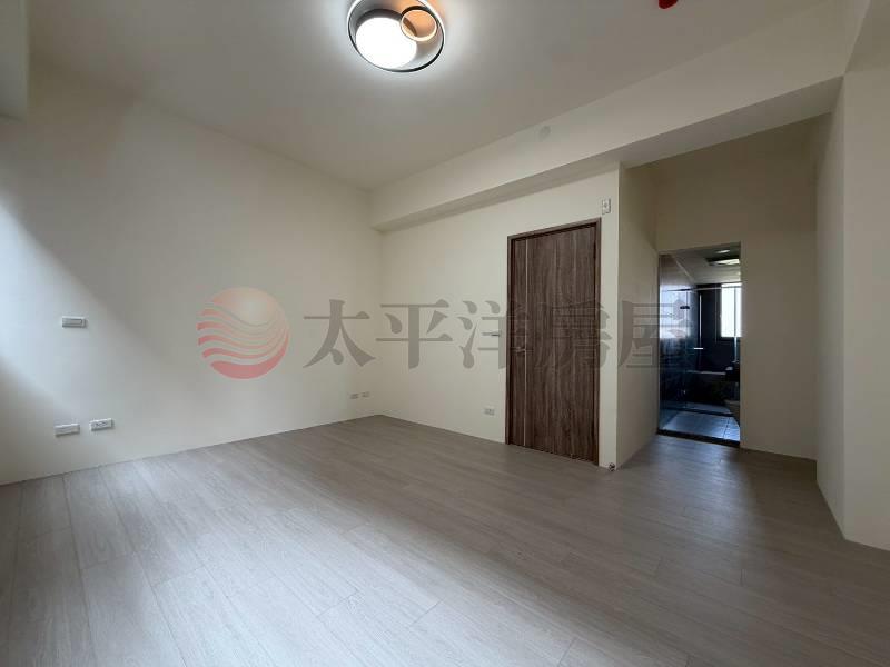 烏日溪南全新社區電梯別墅C房屋室內格局與周邊環境