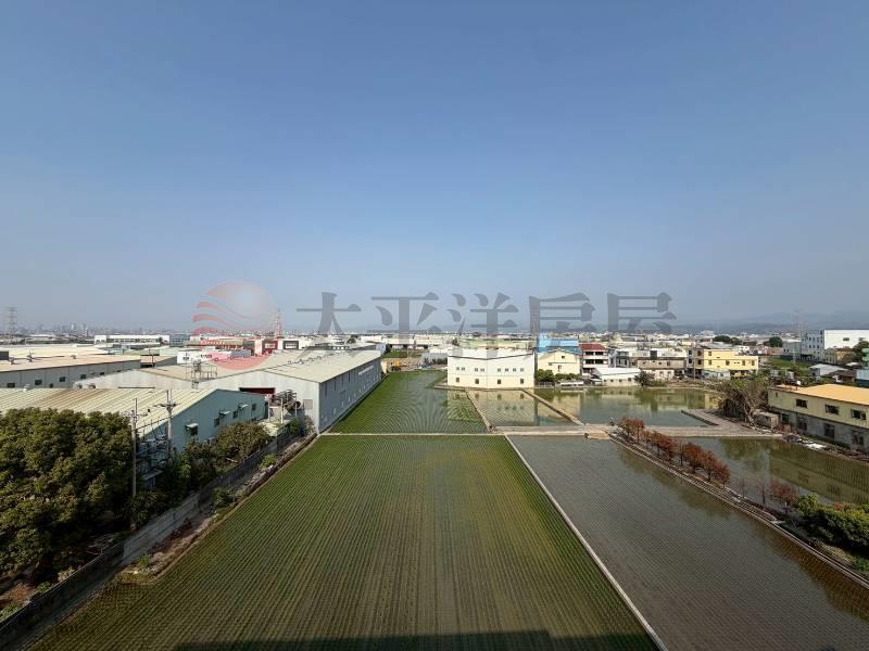 烏日溪南全新社區電梯別墅C房屋室內格局與周邊環境