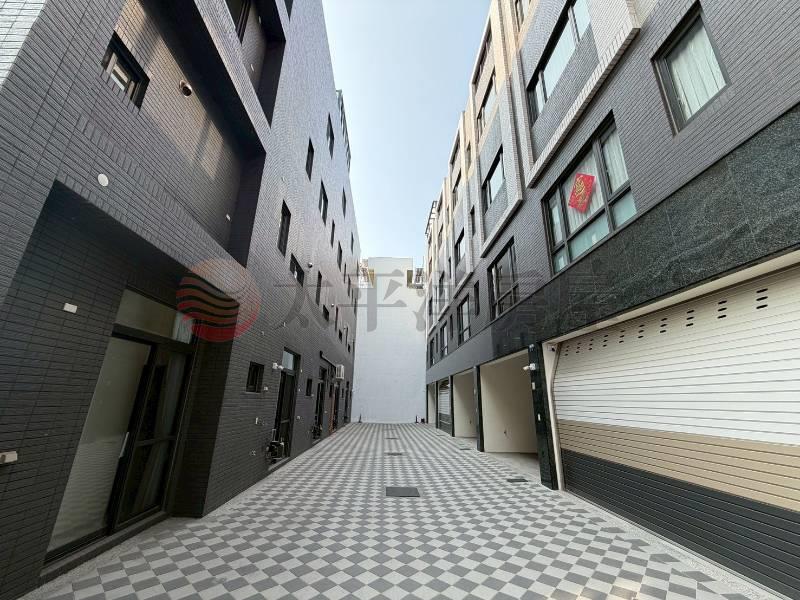 烏日溪南全新社區電梯別墅C房屋室內格局與周邊環境