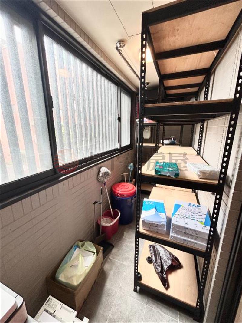 境美MRT雙平車黃金角店房屋室內格局與周邊環境