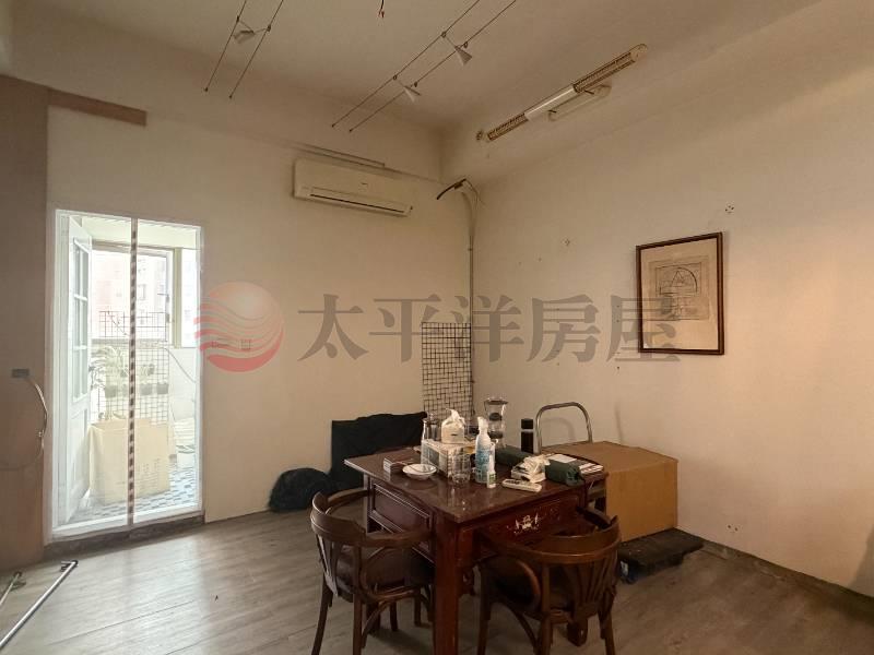 員林市中心辦公大樓房屋室內格局與周邊環境