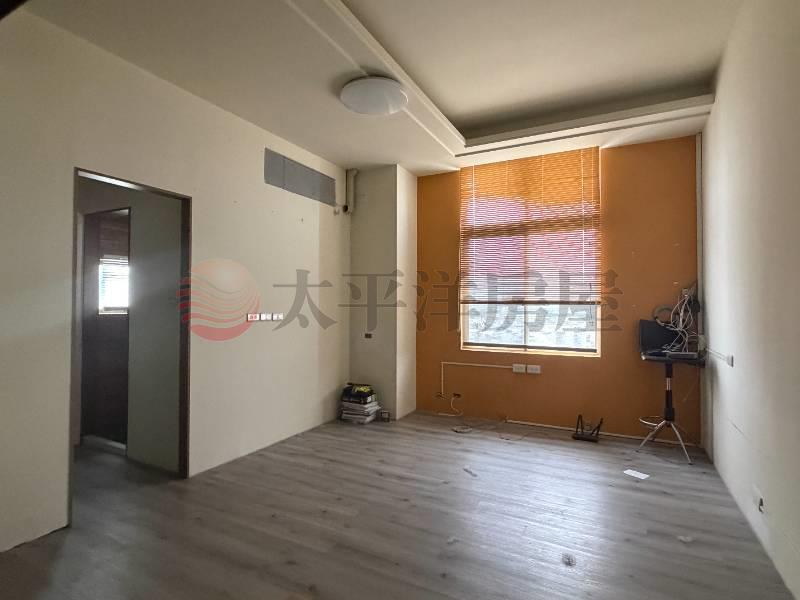 員林市中心辦公大樓房屋室內格局與周邊環境