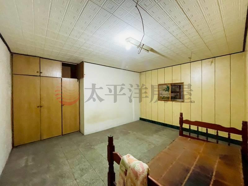 獨家-大里工業區旁大地坪透天房屋室內格局與周邊環境