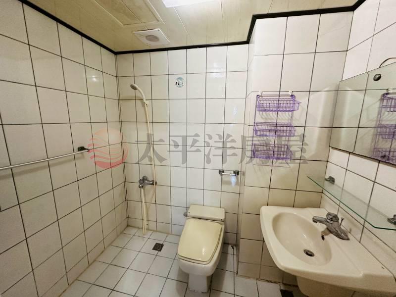 彰市近交流道正3房附車位視野美廈房屋室內格局與周邊環境