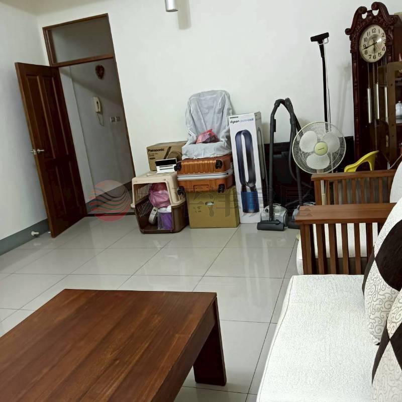 崙平大透天房屋室內格局與周邊環境