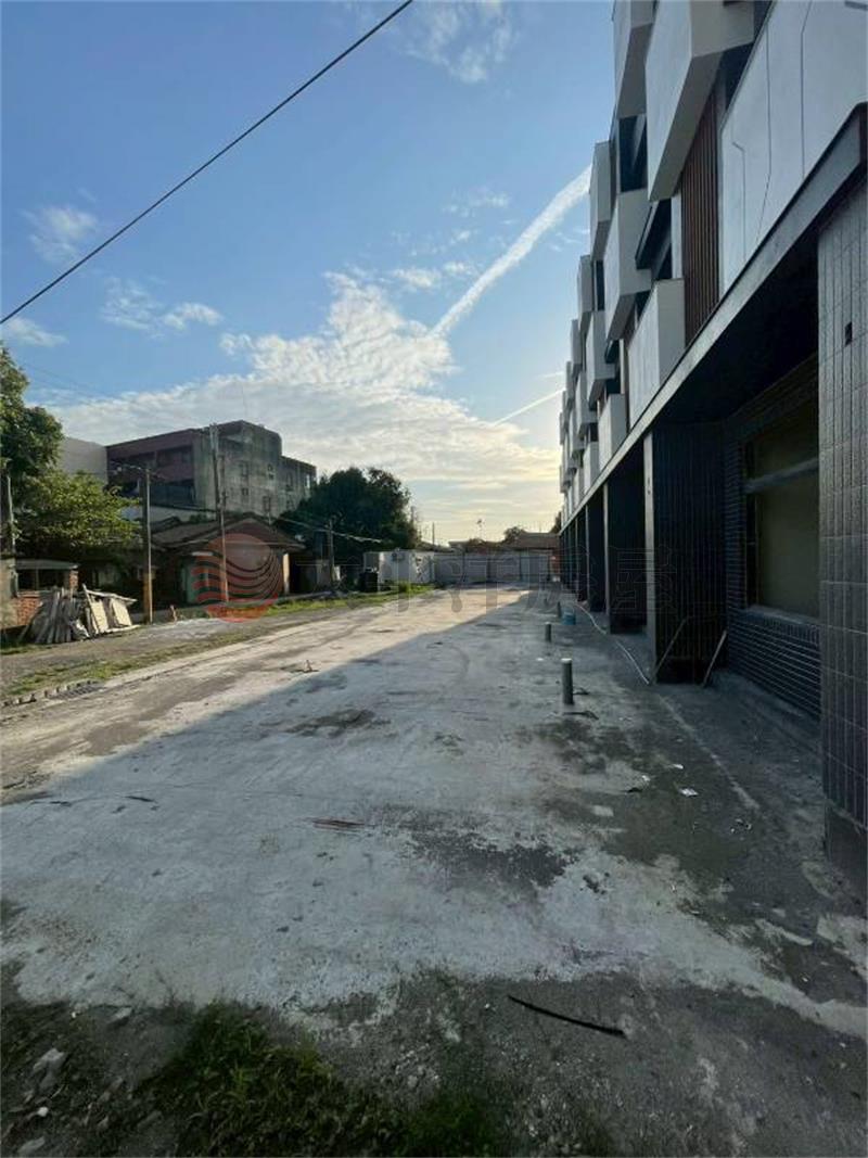 秀水輕屋齡大地坪美別墅房屋室內格局與周邊環境