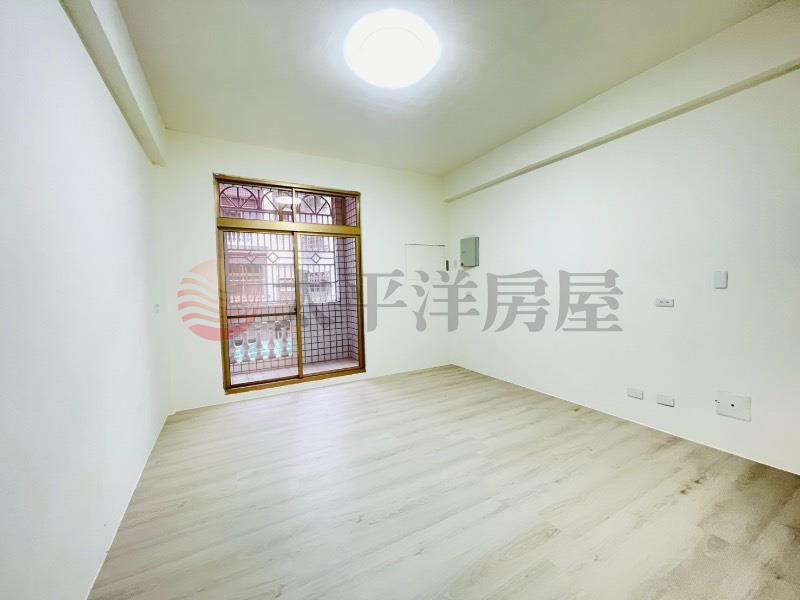 泰和公園前院停車美透天房屋室內格局與周邊環境