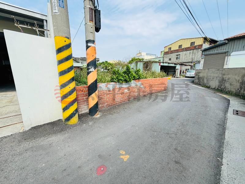 伸港近伸仁國小大面寬獨棟美建地房屋室內格局與周邊環境