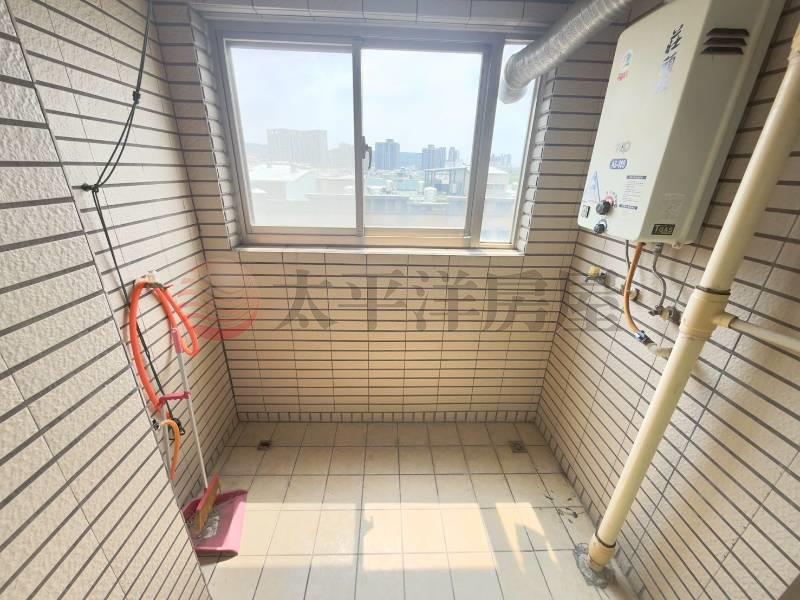 星光會館兩房車房屋室內格局與周邊環境
