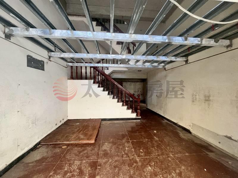 安樂62旁透天房屋室內格局與周邊環境