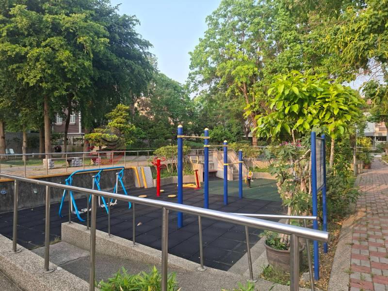 文中公園首席美透天房屋室內格局與周邊環境