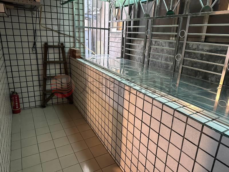 羅東市區電梯華廈房屋室內格局與周邊環境