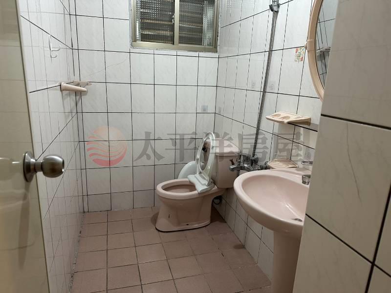 羅東市區電梯華廈房屋室內格局與周邊環境