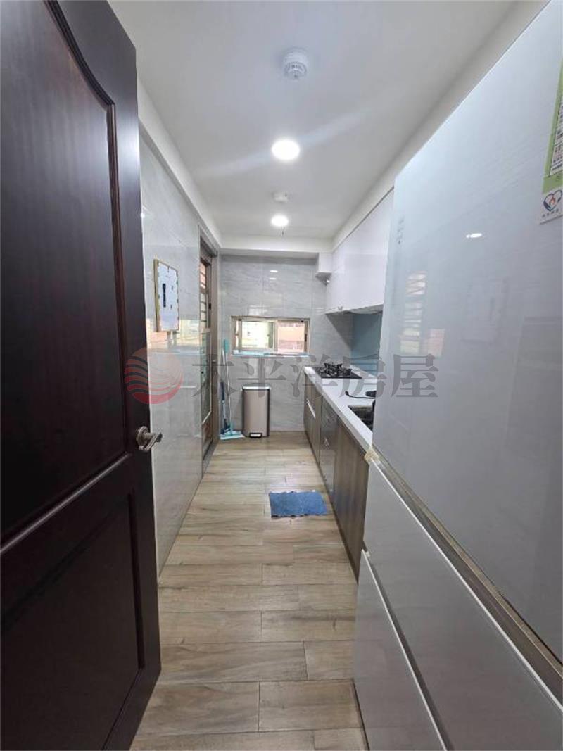 竹城福岡百萬裝潢3房房屋室內格局與周邊環境