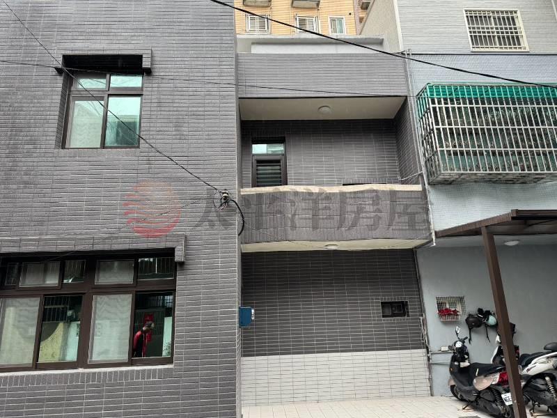 平鎮國中大面寬透天房屋室內格局與周邊環境