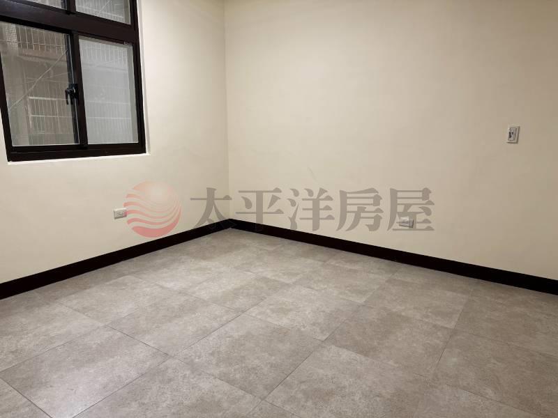 平鎮國中大面寬透天房屋室內格局與周邊環境