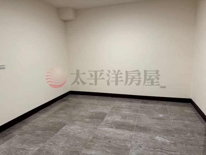 平鎮國中大面寬透天房屋室內格局與周邊環境