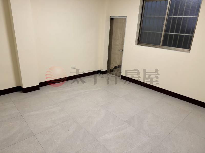 平鎮國中大面寬透天房屋室內格局與周邊環境