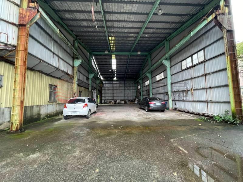 新屋中山段買地送屋房屋室內格局與周邊環境