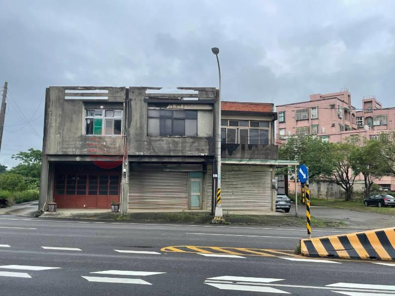 新屋中山段買地送屋房屋室內格局與周邊環境
