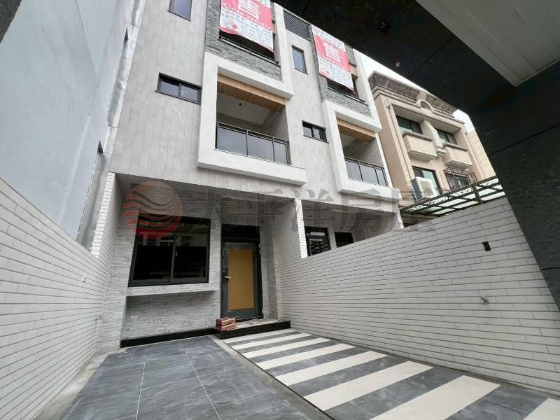 虎山重劃區親水森活電梯墅房屋室內格局與周邊環境