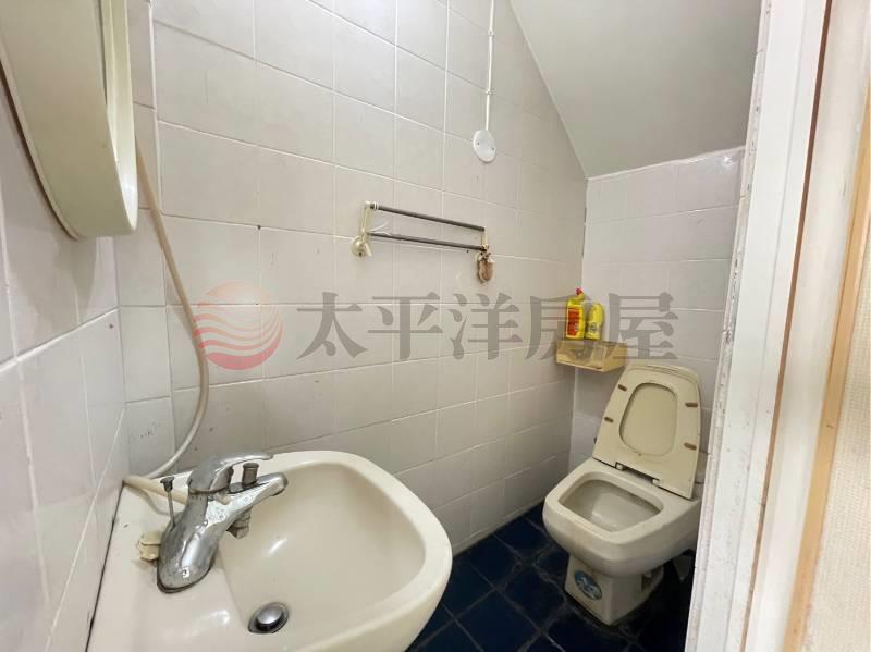 南投中興學區店住透天房屋室內格局與周邊環境