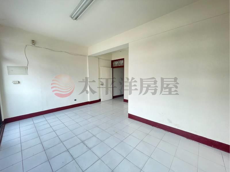 南投中興學區店住透天房屋室內格局與周邊環境