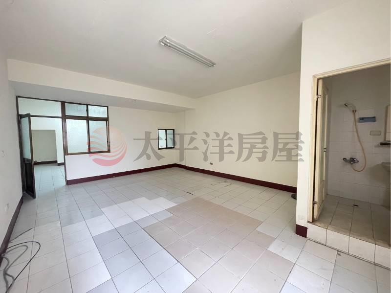 南投中興學區店住透天房屋室內格局與周邊環境