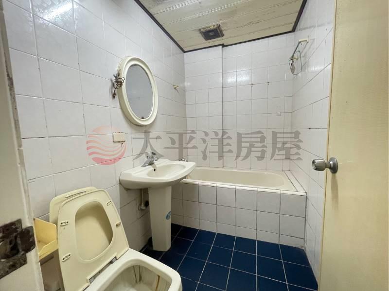 南投中興學區店住透天房屋室內格局與周邊環境