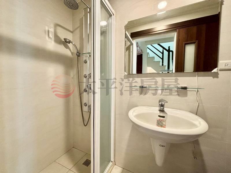 南投華陽路4房震後透天房屋室內格局與周邊環境