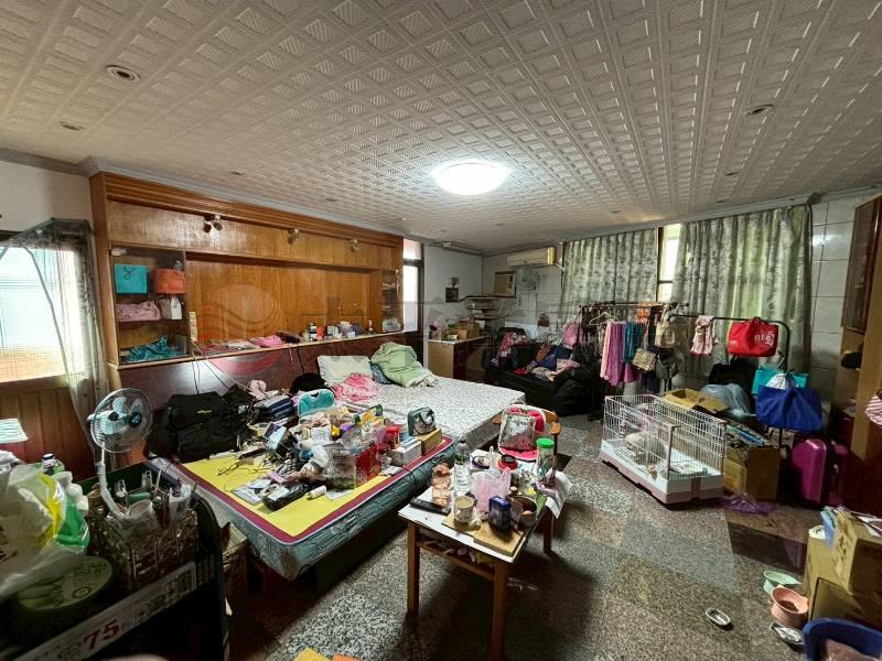 南投文化南路收租角間透天房屋室內格局與周邊環境