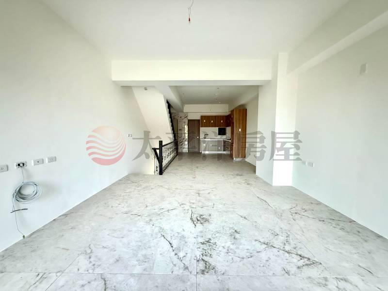 藍田生玉｜黃金店面 × 社區型別墅房屋室內格局與周邊環境