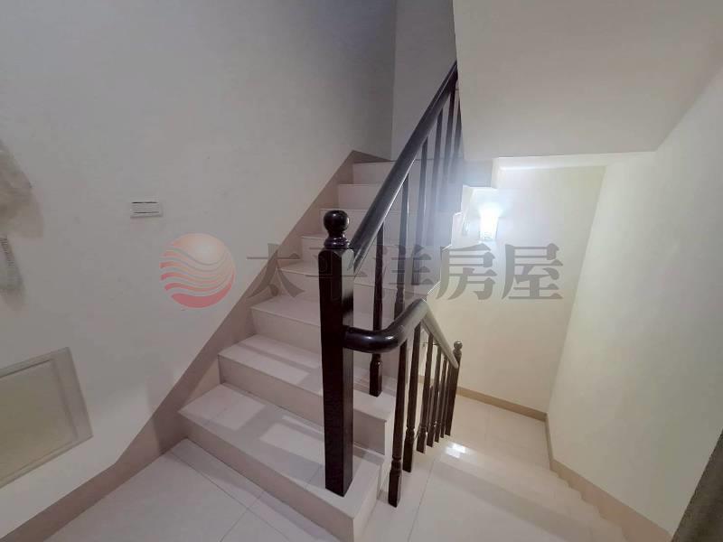 碧山路雙車社區型別墅房屋室內格局與周邊環境