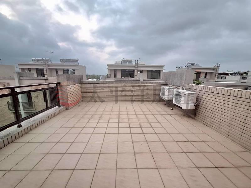 碧山路雙車社區型別墅房屋室內格局與周邊環境