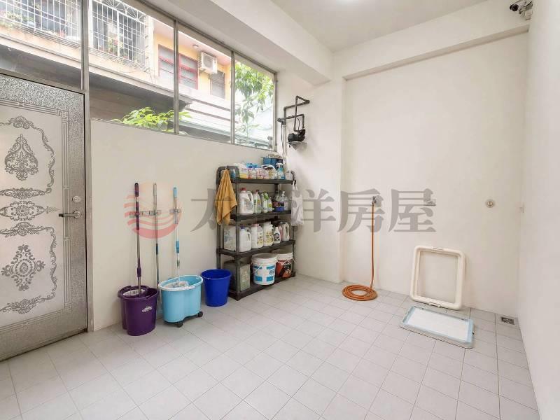 南投南街微光店墅房屋室內格局與周邊環境