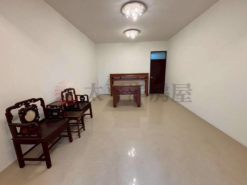 南投南街微光店墅房屋室內格局與周邊環境