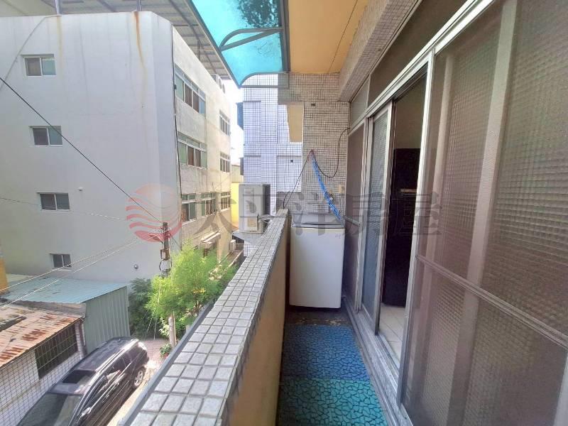 台中大里新南靜寓房屋室內格局與周邊環境