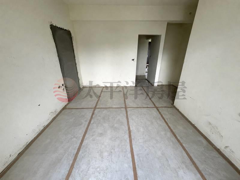 草屯近南開全新4套房別墅房屋室內格局與周邊環境