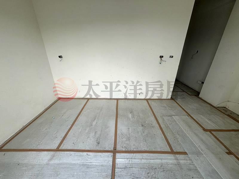 草屯近南開全新4套房別墅房屋室內格局與周邊環境