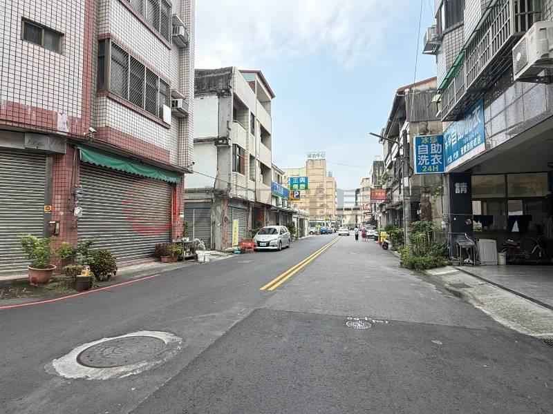 虎山高樓層視野大三房華廈房屋室內格局與周邊環境