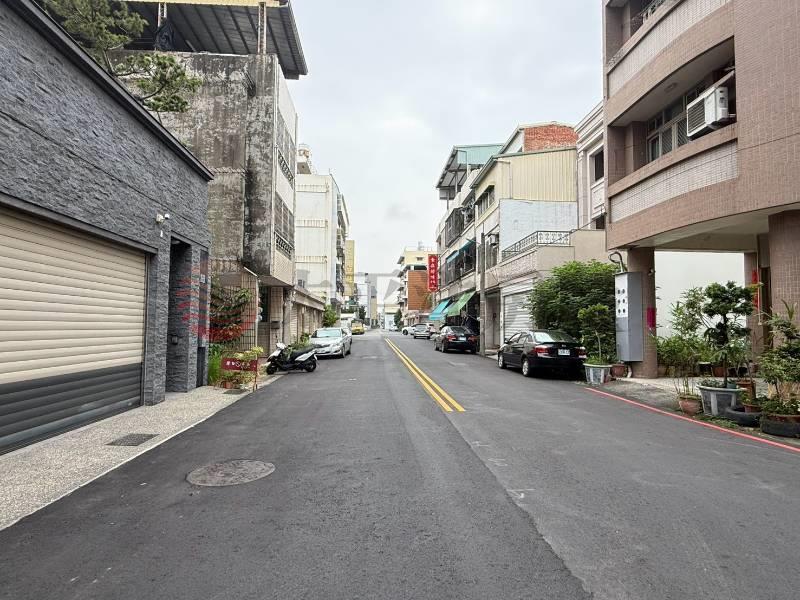 虎山高樓層視野大三房華廈房屋室內格局與周邊環境