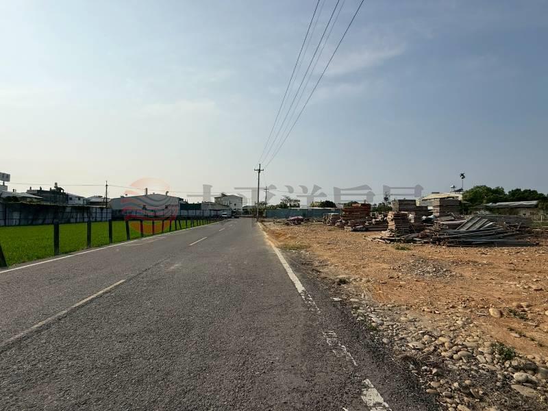 草溪路旁前後臨路美農地房屋室內格局與周邊環境