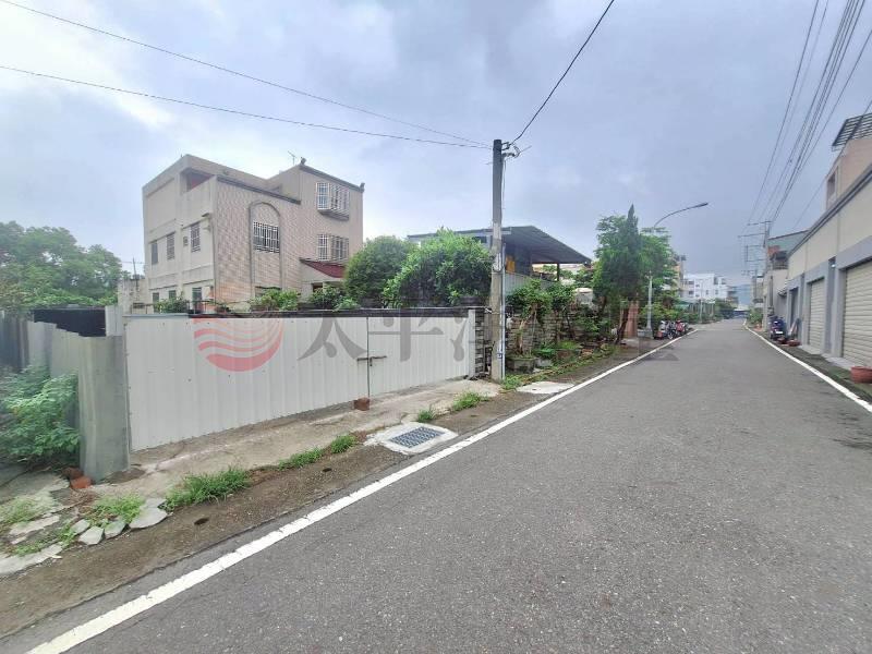 草屯碧洲闊境建地房屋室內格局與周邊環境
