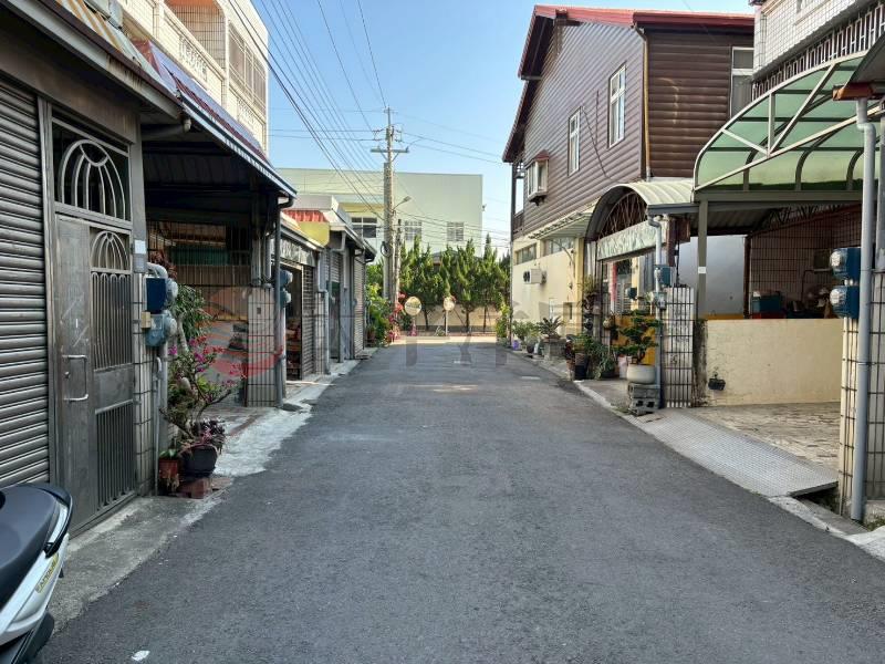 南投靜巷內大地坪全新透天房屋室內格局與周邊環境