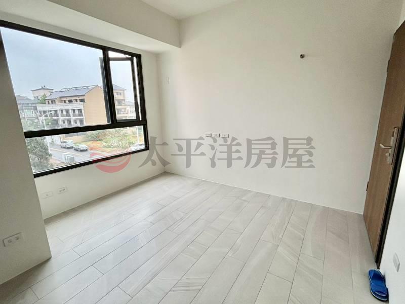 南投中興全新2房電梯華廈房屋室內格局與周邊環境