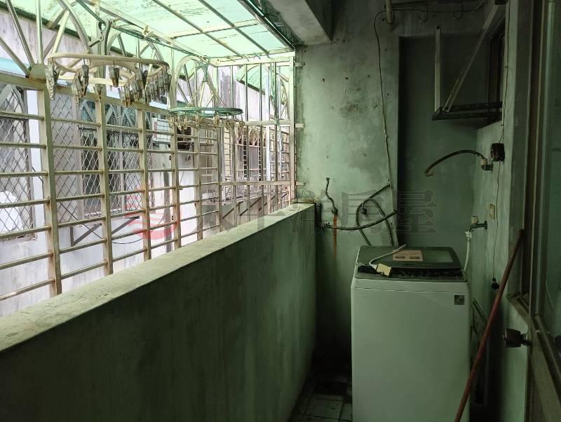 國揚大地加車位房屋室內格局與周邊環境