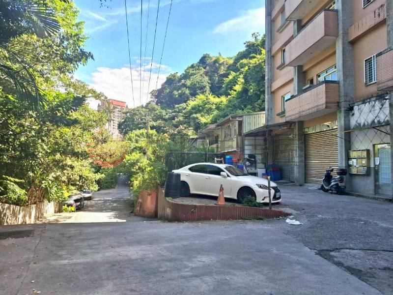 果菜市場旁倉庫房屋室內格局與周邊環境